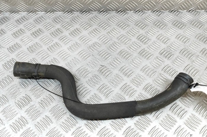 Furtun de lichid de răcire AUDI A5 8T3 2011 OEM: 03L122157M 30189613