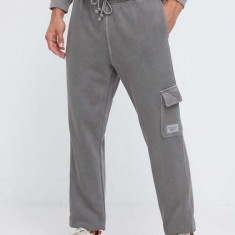 Reebok Classic pantaloni de trening culoarea gri, neted