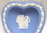 FARFURIE PORTELAN ENGLEZESC WEDGWOOD BLUE JASPERWARE 11.7 CM