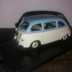 Macheta Fiat 600 Multipla 1a Serie - 1956 scara 1:43 BRUMM