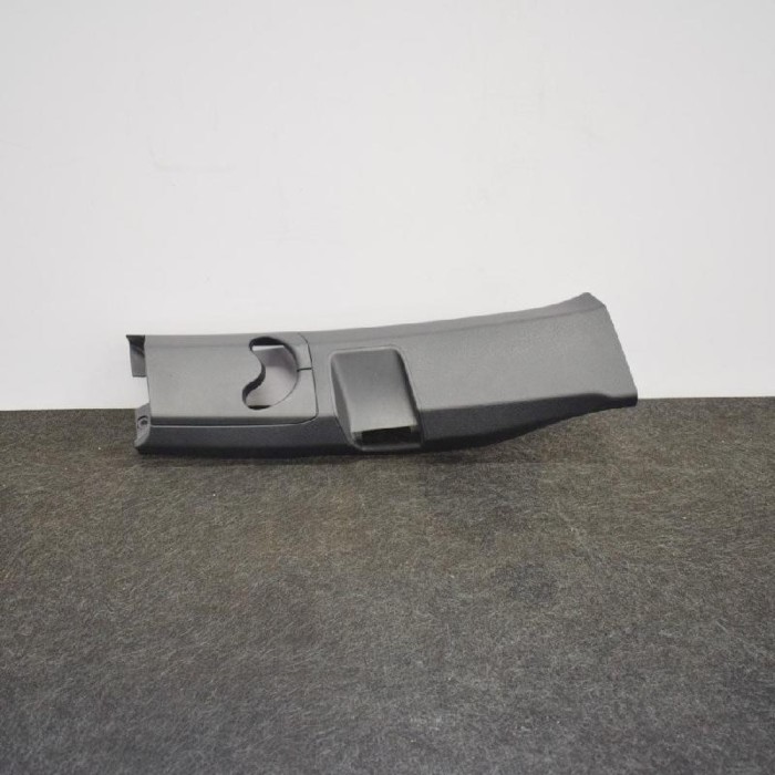 Ornament st&acirc;lp B dreapta BMW i3 I01 2014 OEM: 7303706 2818965