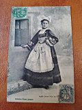 Fotografie tip Carte Postala, femeie in costum popular francez, 1929, circulata