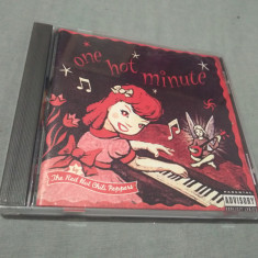 CD RED HOT CHILI PEPPERS -ONE HOT MINUTE NOU RAR ROCK