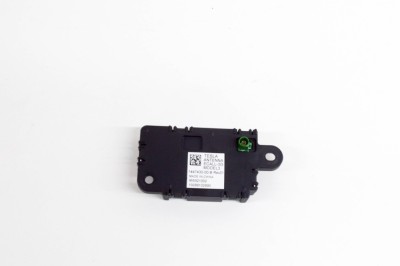Amplificator de antena TESLA MODEL 3 2020 OEM: 1447430-00-B 15359164 foto