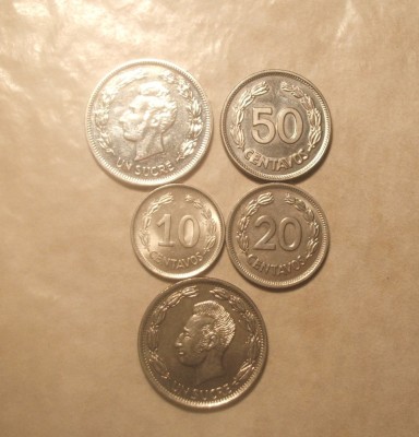ECUADOR LOT 5 MONEDE / LICHIDARE STOC foto