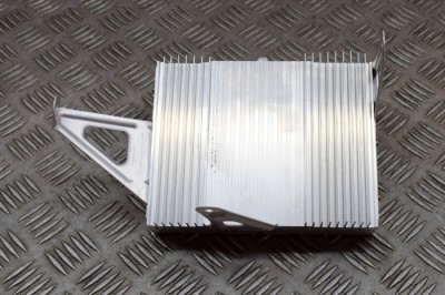 Amplificator de sunet TESLA MODEL 3 2021 OEM: 1079748-00-E 14976886 foto