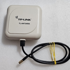 Antena wireless TP-LINK TL-ANT2409A directionala de interior, 9dBi - poze reale