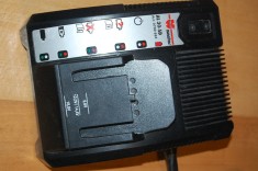 Alimentator masina de iunsurubat WURTH model AL30-SD 9.6V - 18V 4.1A 73.8VA