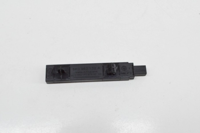 Antena Keyless Entry VW ARTEON 3H7 2019 OEM: 5K0962132A,5FA171673-00 21583816