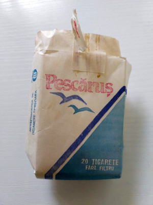 Ambalaj pachet tigari Pescarus, din 1975 (fara tigarete), vintage, colectie foto