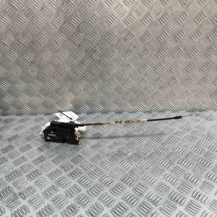 &Icirc;ncuietoare ușă dreapta față VW PASSAT Variant B7 365 2012 OEM: 3C1837016A 31047816