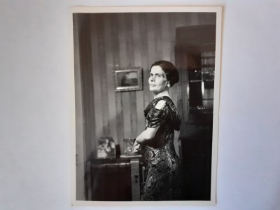 Fotografie dimensiune CP cu femeie din Italia 6 foto
