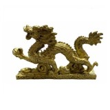 Dragon cu bila din rasina 15x9cm, model Z23