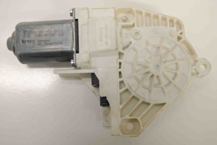 Motor macara geam ușă st&acirc;nga spate AUDI A6 Avant 4F5, C6 2010 OEM: 8K0959811C997007-360 1707436