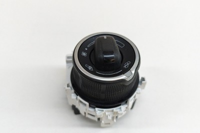 Comutator TOYOTA YARIS _P21_ 2023 OEM: 55902-K0040 26287851 foto