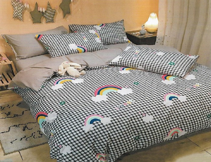 Lenjerie de pat pentru o persoana cu husa elastic pat si 2 fete perna dreptunghiulara, Little Rainbow, bumbac ranforce, gramaj tesatura 120 g/mp, mult