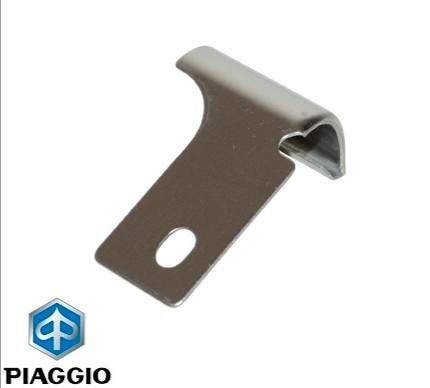 Prindere originala ornament cromat stanga Vespa ET2 - Vespa ET4 - Vespa LX - Vespa LXV - Vespa S 2T - 4T 50-125-150cc