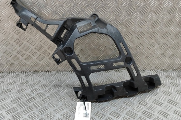 Suport bara de protecție dreapta spate PEUGEOT 3008 SUV 2021 OEM: 9840997780 28228582