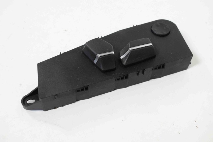 Unitate de control scaun dreapta față BMW 7 F01, F02 2012 OEM: 9196151 3998099
