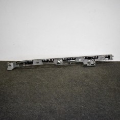 Suport prag lateral st&acirc;nga spate PORSCHE MACAN 95B 2017 OEM: 95B853.537.B,95B853537B | 10798472
