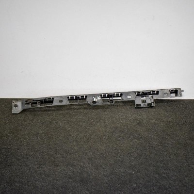 Suport prag lateral st&amp;acirc;nga spate PORSCHE MACAN 95B 2017 OEM: 95B853.537.B,95B853537B | 10798472 foto