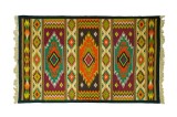 Covor vintage din l&acirc;nă 150&times;235 cm, țesut la război, model geometric tip kilim/scoarță, cu franjuri