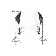 Kit studio doua softboxuri cu soclu pentru 4 becuri fiecare , 8 bec LED 40w, lumina alba