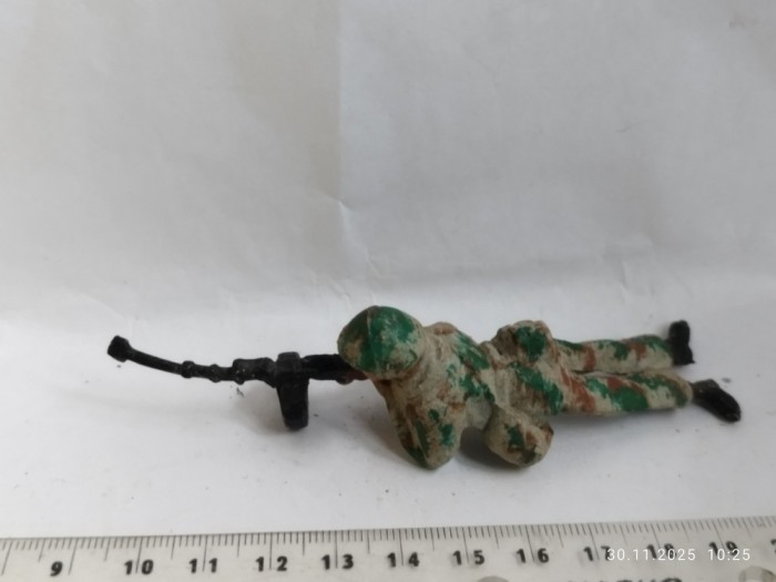 bnk jc RDG PGH Effelder - Soldat NVA - uniforma camuflaj