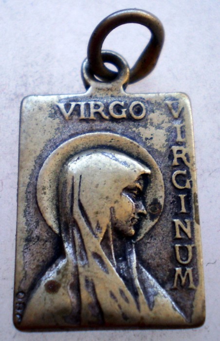 1.991 PANDANTIV RELIGIOS CATOLIC VIRGO VIRGINUM LOURDES