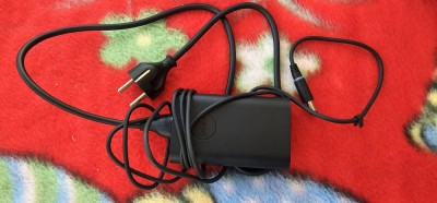 &amp;Icirc;ncărcător DELL 19,5 V - 3,34 A , 65 W , MODEL INCARCATOR LAGSNM130 foto