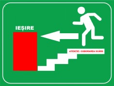 Placuta de iesire coborare pe scari in jos dreapta foto