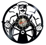 Ceas de perete decorativ realizat din disc de vinil, Model Marinar Capitan Timona Pipa Pescari, Negru, 30 cm