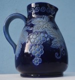 Ulcior de vin, albastru cobalt, semnat Gr&egrave;s D &#039;Alsace Krumeich Remmy Betschdorf