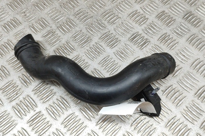Tub de admisie aer VOLVO S90 II 2021 OEM: 31684316 27637339