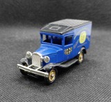 Macheta Lledo Delivery Van, 1:64