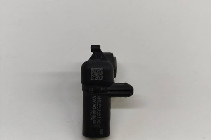 Senzor de impact st&acirc;nga spate AUDI Q7 4M 2015 OEM: 4M0959651 28482954