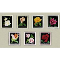 Ungaria 1982 - Flori, trandafiri, serie neuzata
