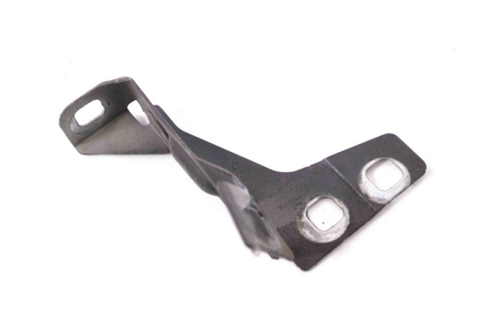 Suport aripa dreapta față PORSCHE CAYENNE 9PA 2008 OEM: 7L5805610B 12248869