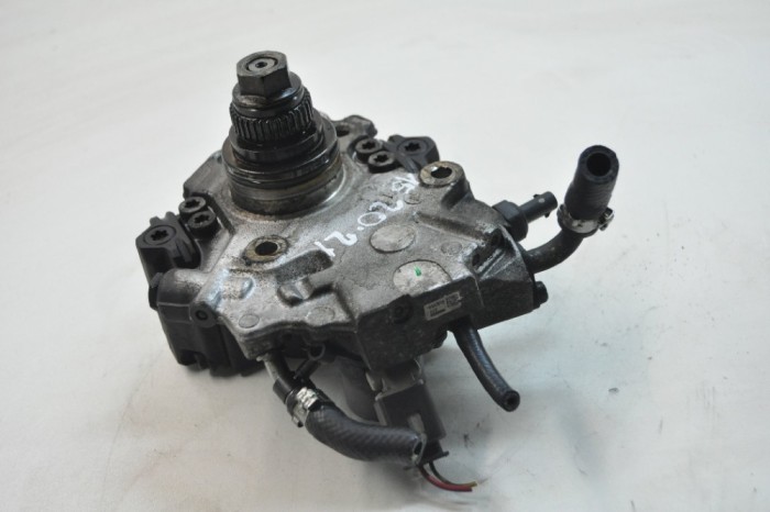 Pompa de combustibil MERCEDES-BENZ C T-Model S204 2010 OEM: a6510701201 11166175