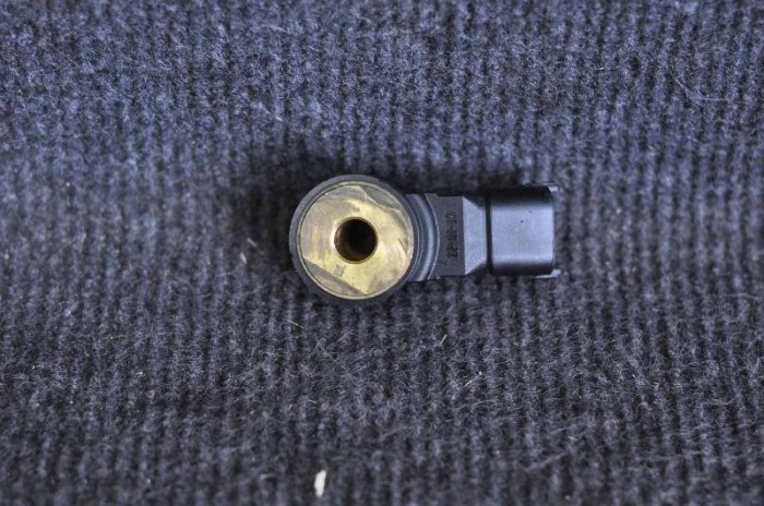 Senzor de poziție ax cu came PORSCHE 911 Cabrio 997 2012 OEM: 0261231173 1523905