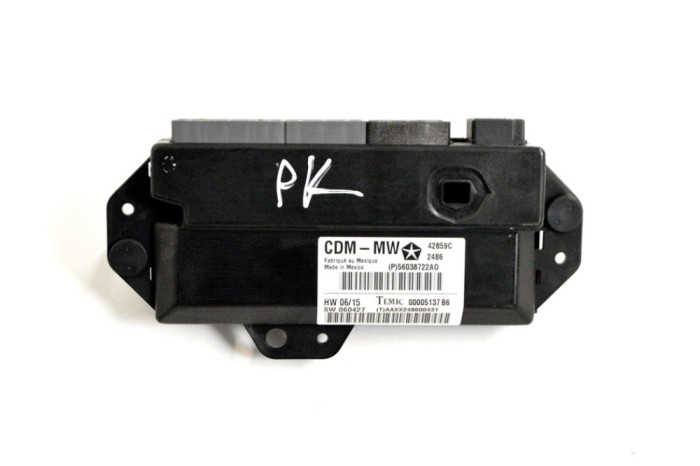Modul de control ușă st&acirc;nga față CHRYSLER 300 C LX 2007 OEM: P56038722A0 13809766