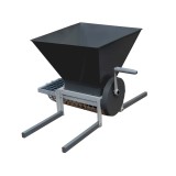 Zdrobitor pentru struguri, cu desciorchinare, Mecord, manual, 100 x 90 x 70 cm
