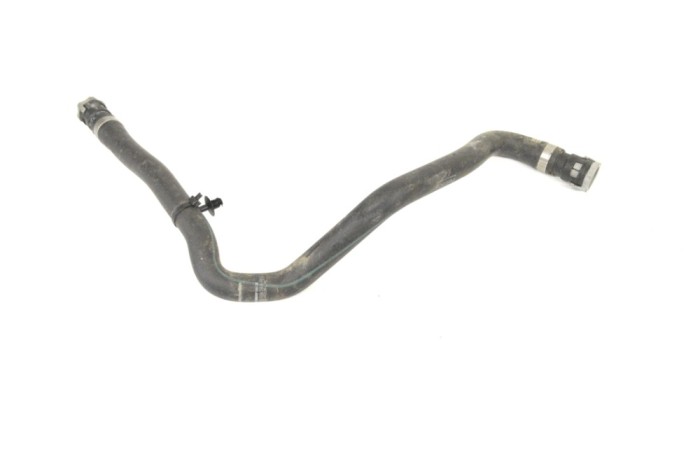 Furtun de lichid de răcire FORD FOCUS III 2015 OEM: CV61-18K580-MB 12875141