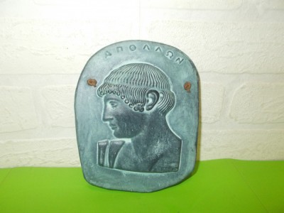 APOLLO - placa CERAMICA , BASORELIEF reprodus dupa o piesa din sec V B.C. foto