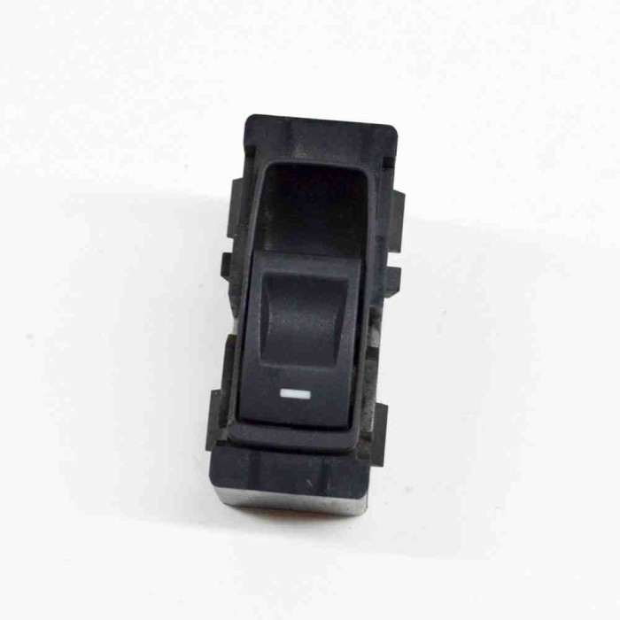Buton geam ușă dreapta spate CHRYSLER 300 C LX 2006 OEM: P04602743AA,04602743AA | 14473431