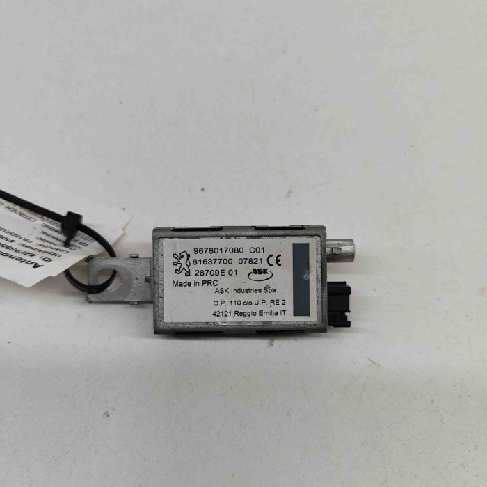 Amplificator de antena CITRO&Euml;N DS7 Crossback 2023 OEM: 9678017080