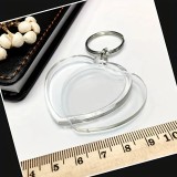 Breloc inima transparenta - se deschide si poti pune orice fotografie inauntru
