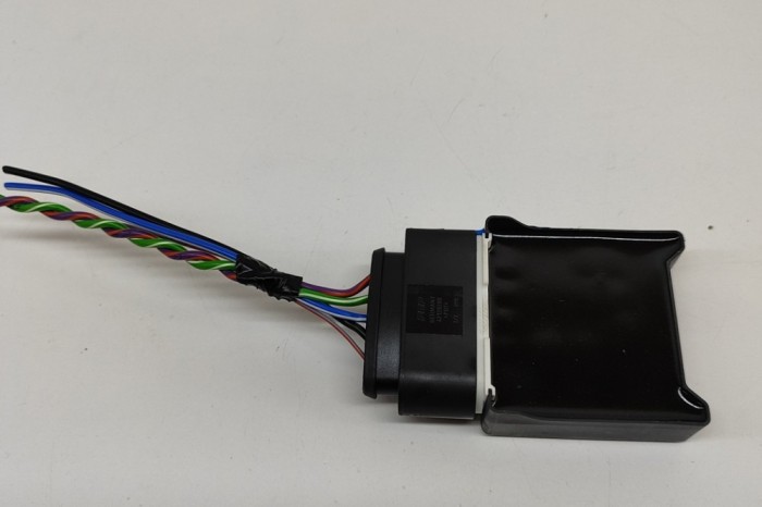Unitate de control pompa de combustibil VOLVO XC40 536 2024 OEM: 32203752 28793530