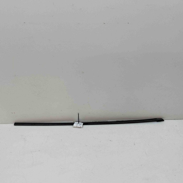 Chedar geam ușă dreapta față PORSCHE Taycan 2022 OEM: 9J1837476B,9J1.837.476.B