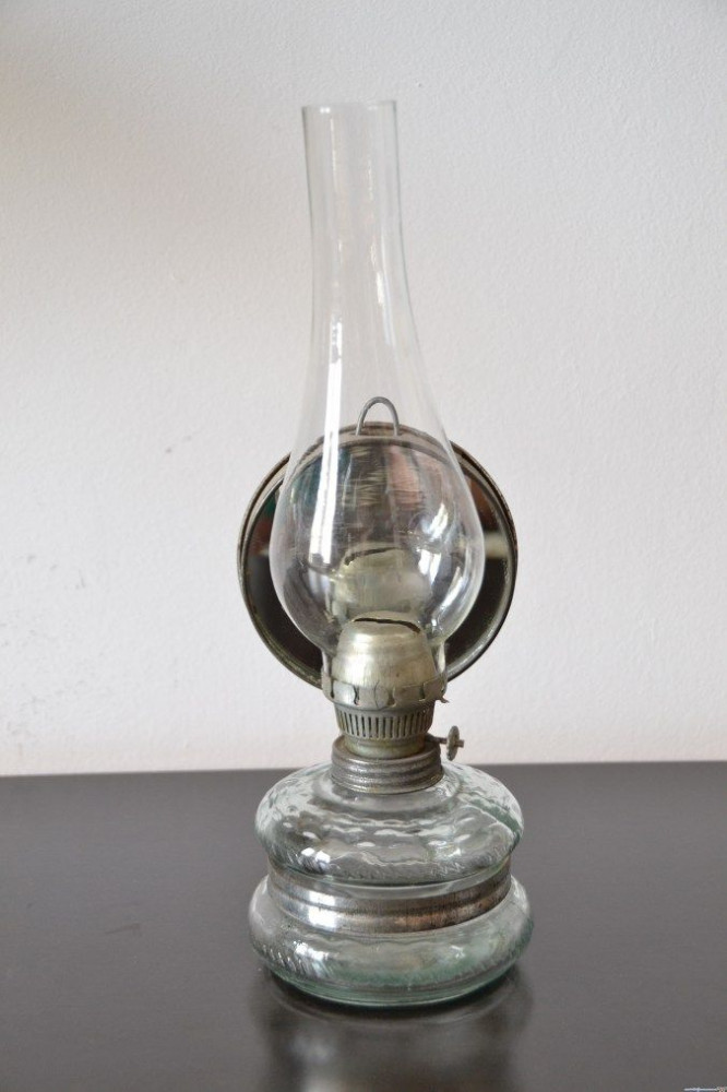 Lampa veche gaz,lampa petrol lampant(LIPSA OGLINDA)lampa veche colectie ca  NOUA | Okazii.ro